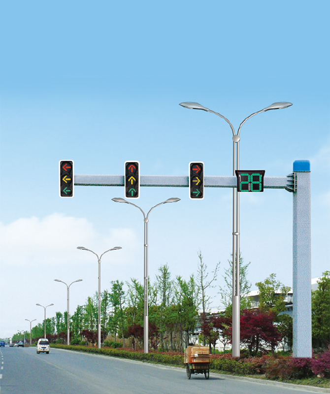 Nejednaki osmerokutni signalni stup